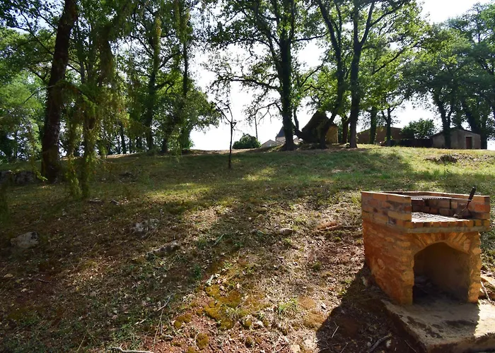 Domaine Du Mayne - Le Chene - Clevacances 2 Cles Blanquefort-sur-Briolance