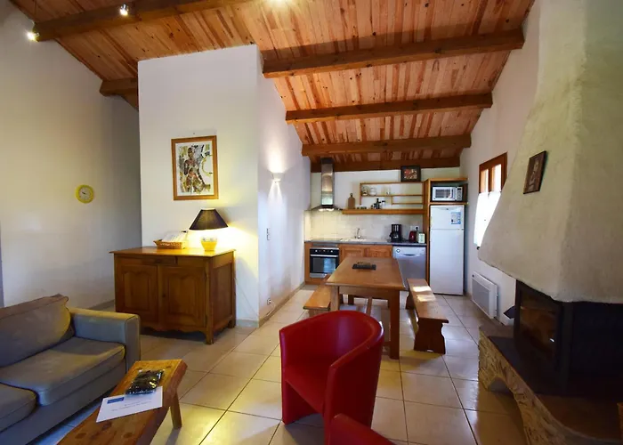 Domaine Du Mayne - Le Chene - Clevacances 2 Cles